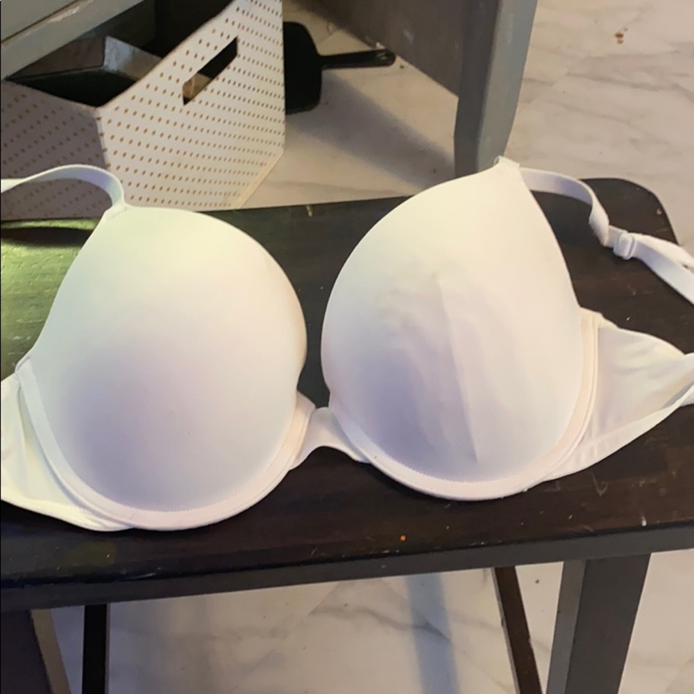 Victoria’s Secret bra